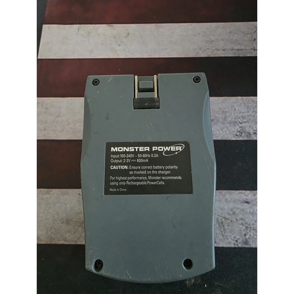 Monster Power AA Battery Charger Ultra High Capacity Rapid Charger Output 3vdc